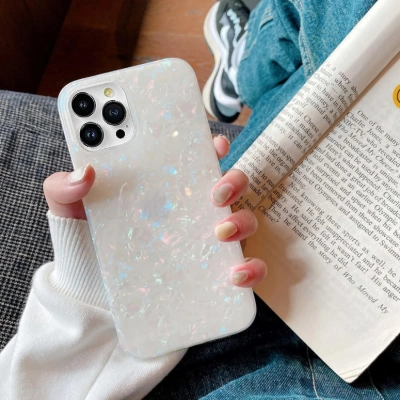 Mother-of-pearl case