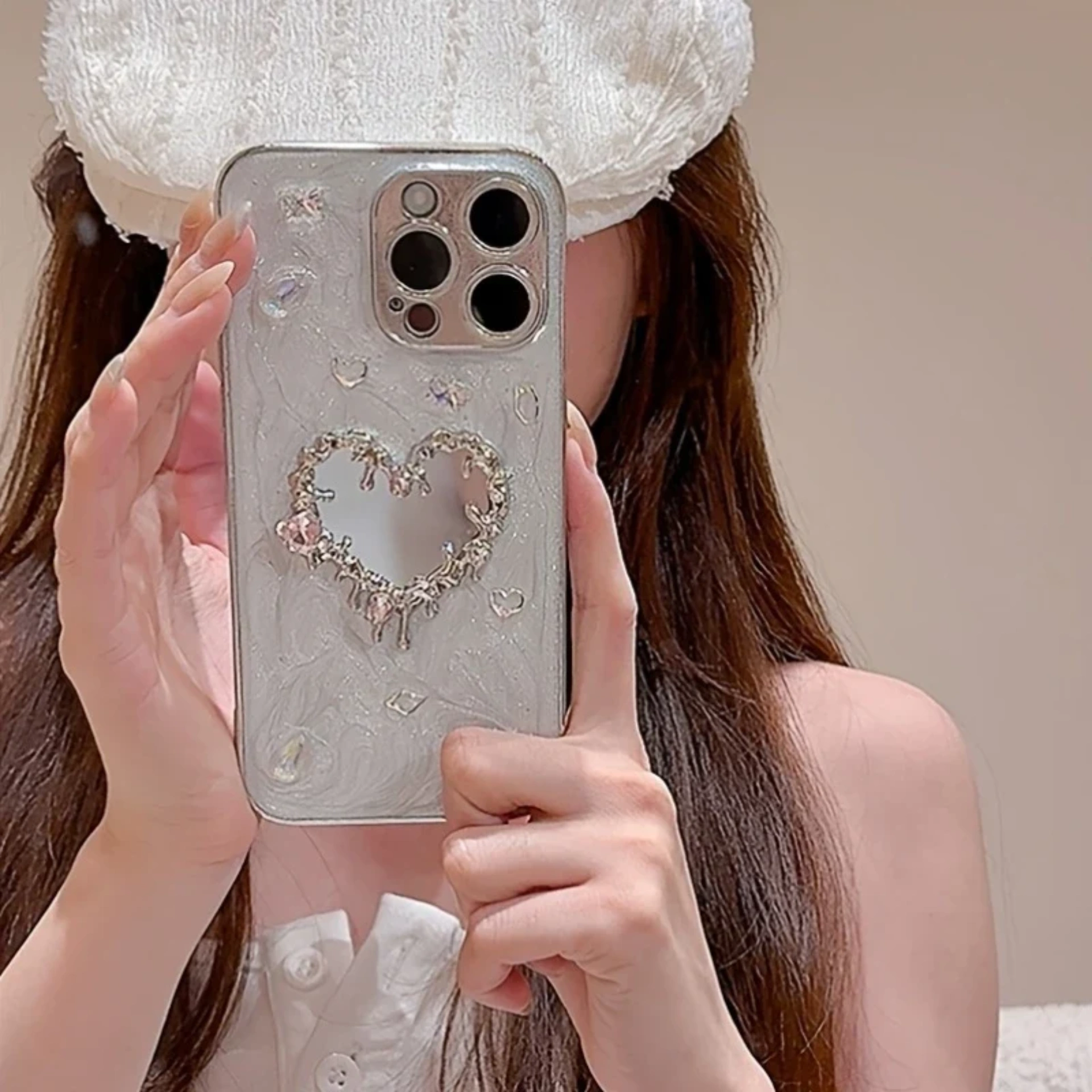 Rhinestone heart mirror case
