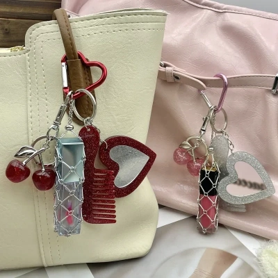 Lip gloss holder cherry heart