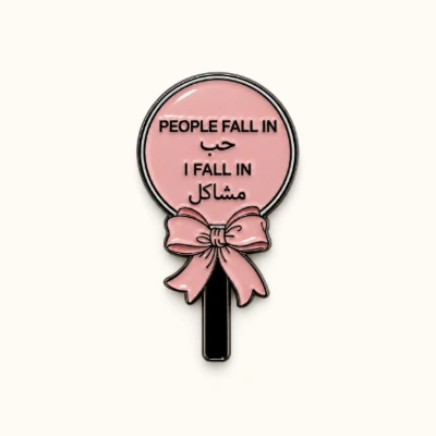 Afbeeldingen van People fall in Love, I fall in problems