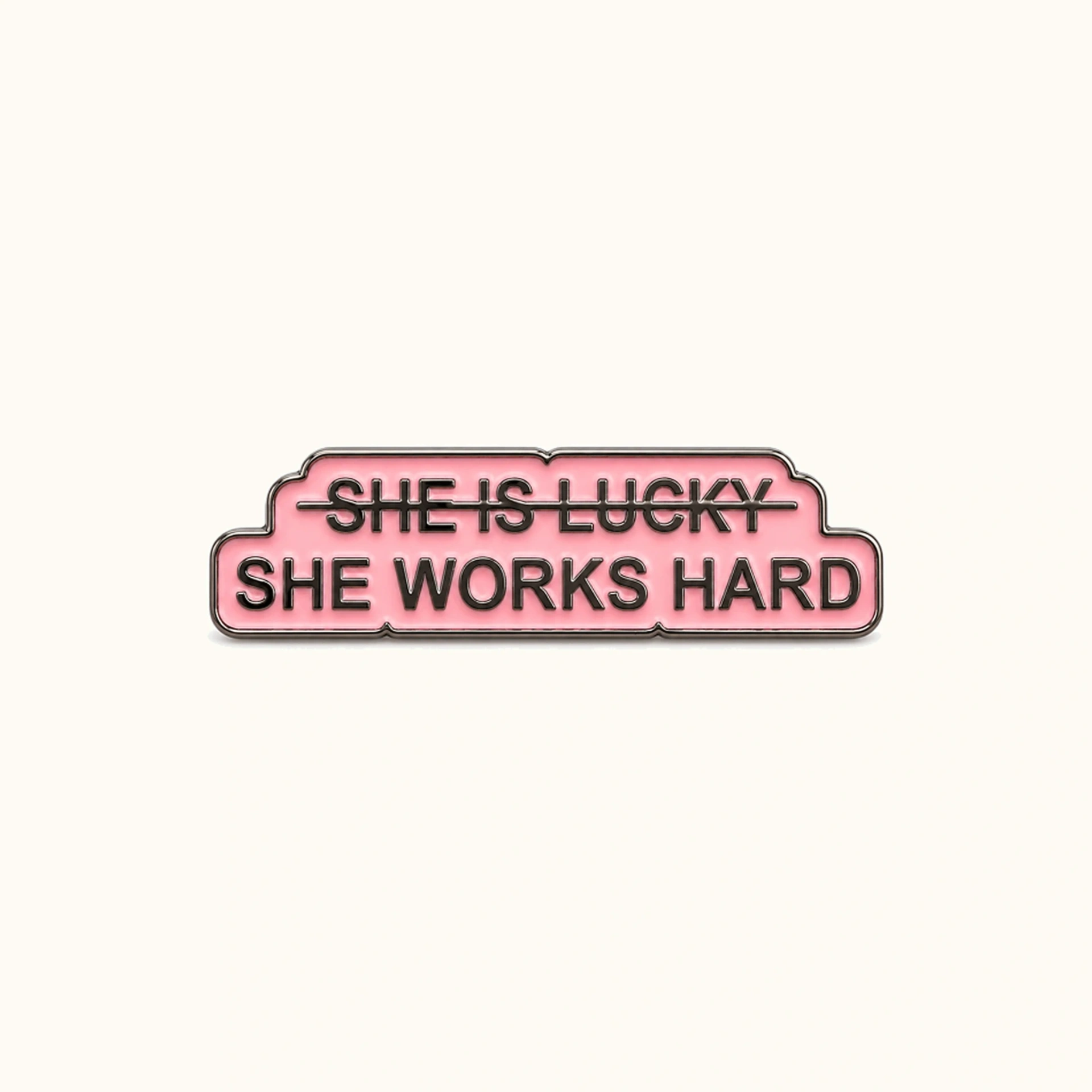Afbeeldingen van She Works Hard Metalen Sticker
